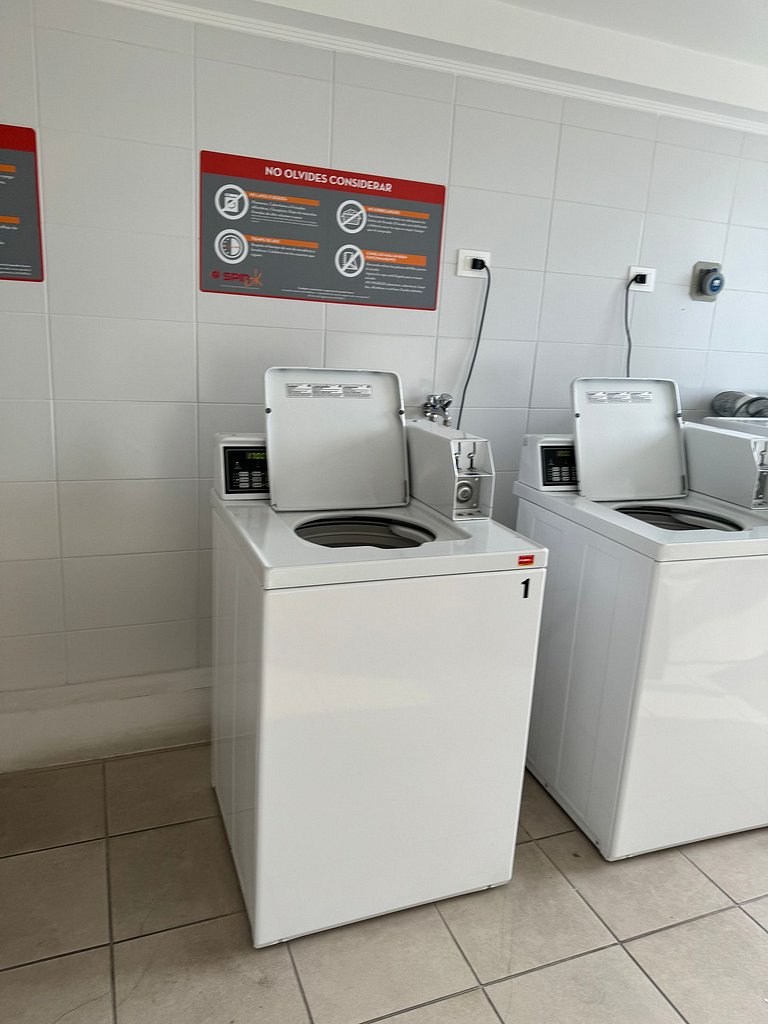 A pasos de playa la Herradura