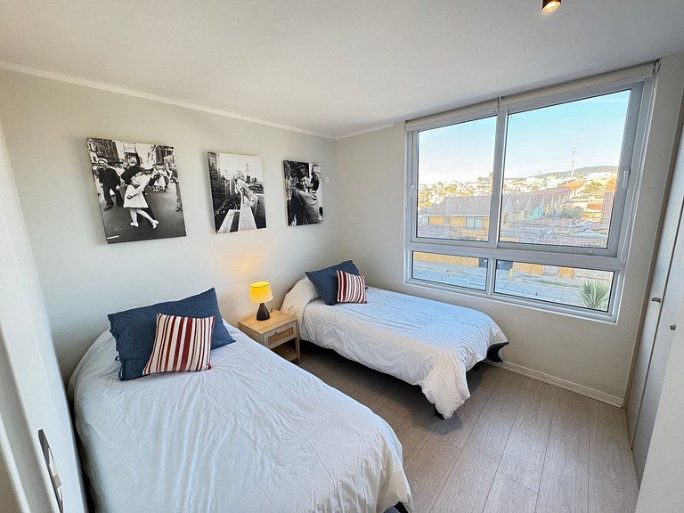 A pasos de playa la Herradura